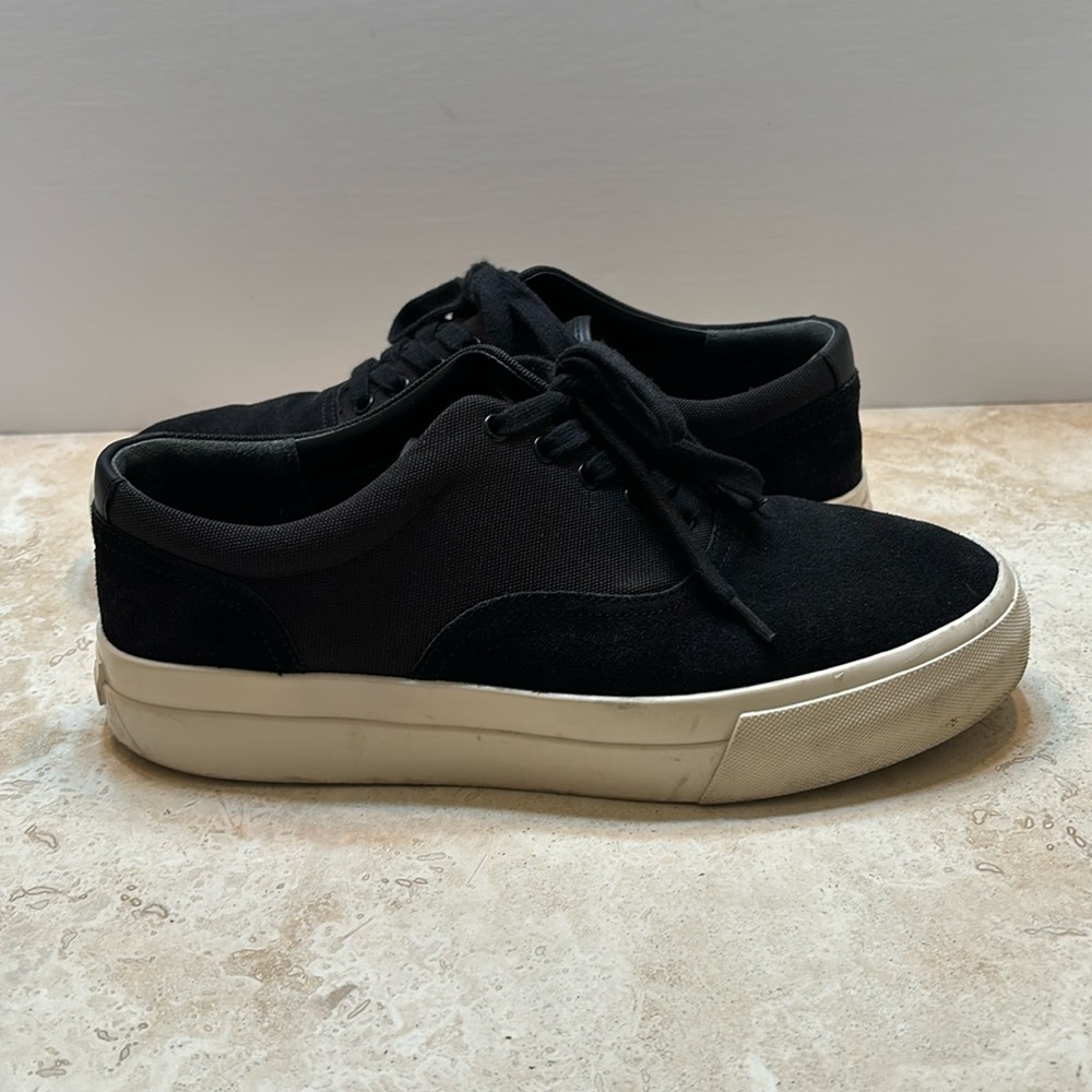 Vince Men’s Sonny two tone platform sneaker size 42.5